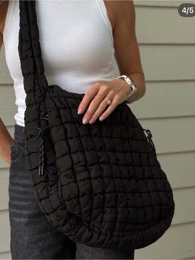 Quilted Puffer Hobo Bag — Black NEW WITH TAGS SOL AND SELENE DISCONTINUED BAG